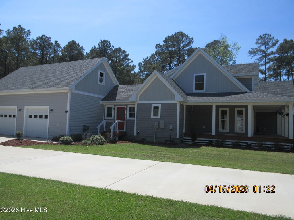 Photo of 141 W Mobile Road, Harbinger, NC 27941 (MLS # 100567614)