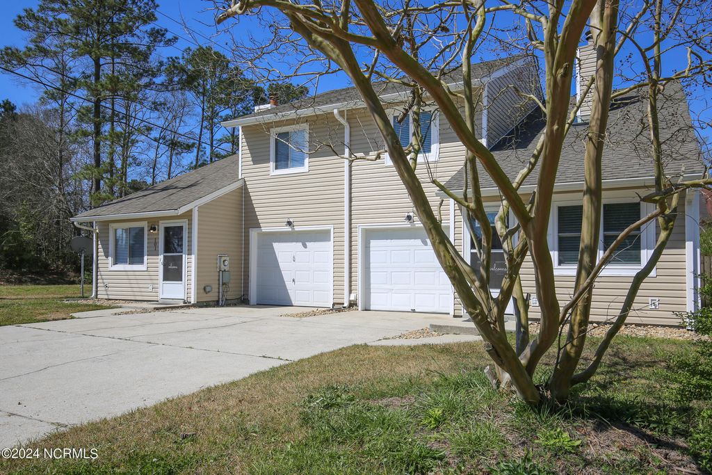 Photo of 103 Brenda Drive, Jacksonville, NC 28546 (MLS # 100557159)