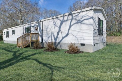 136 Pine Street Danielsville GA 30633