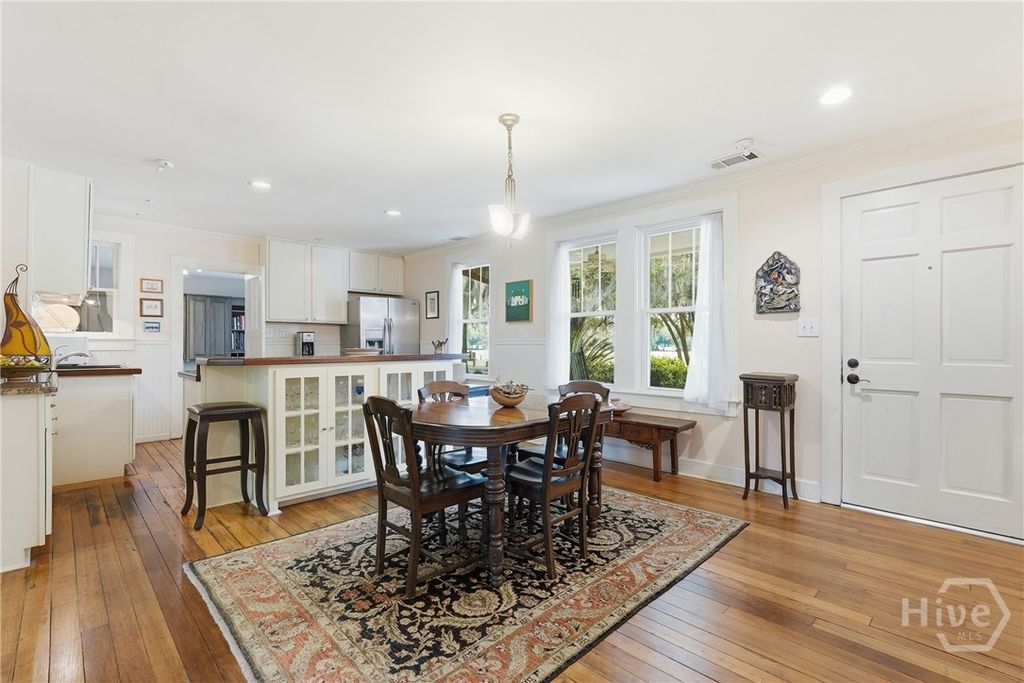 Photo of 1225 Washington Avenue, Savannah, GA 31404 (MLS # SA354430)