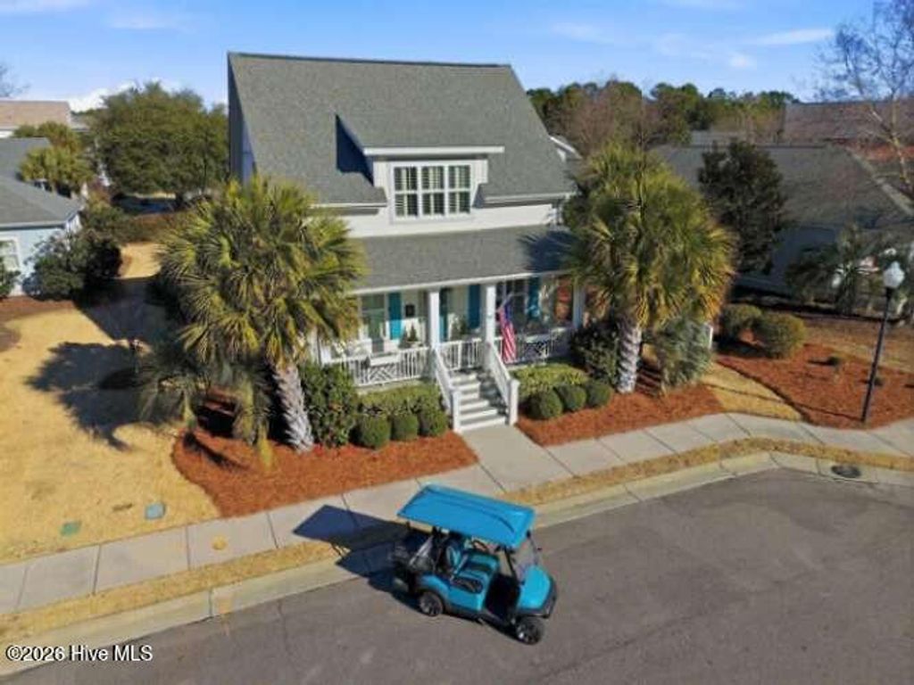 Photo of 406 Lord Thomas Avenue, Southport, NC 28461 (MLS # 100552752)