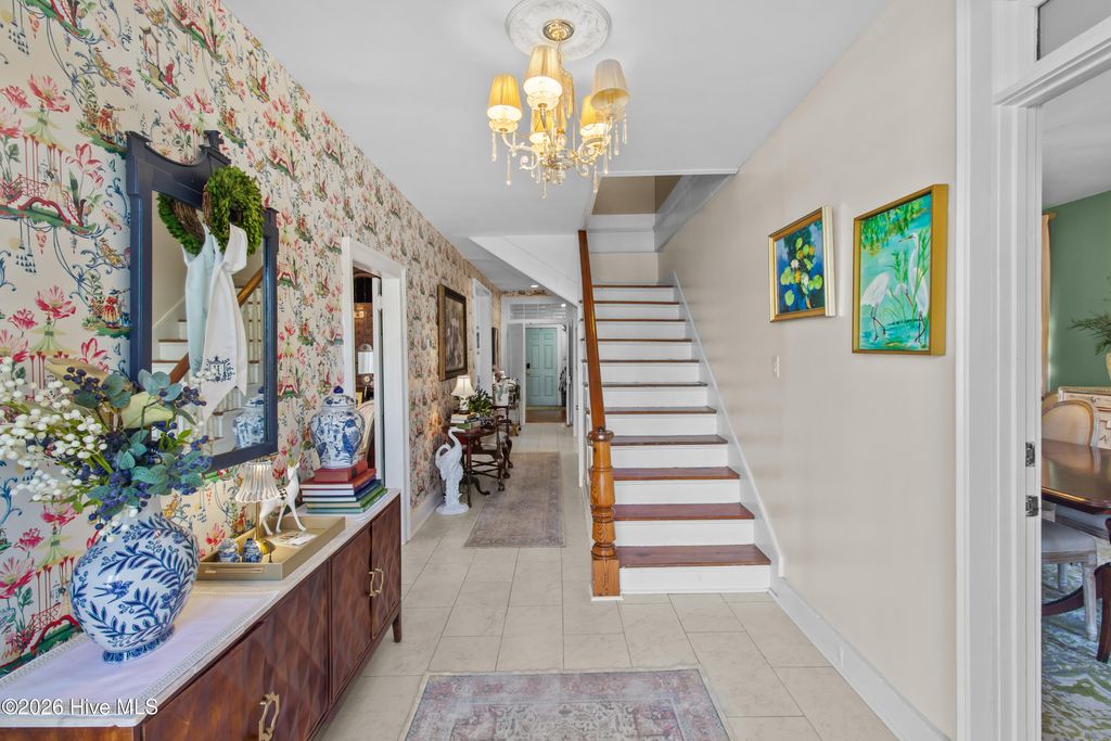 Photo of 219 Pollock Street, New Bern, NC 28560 (MLS # 100549601)