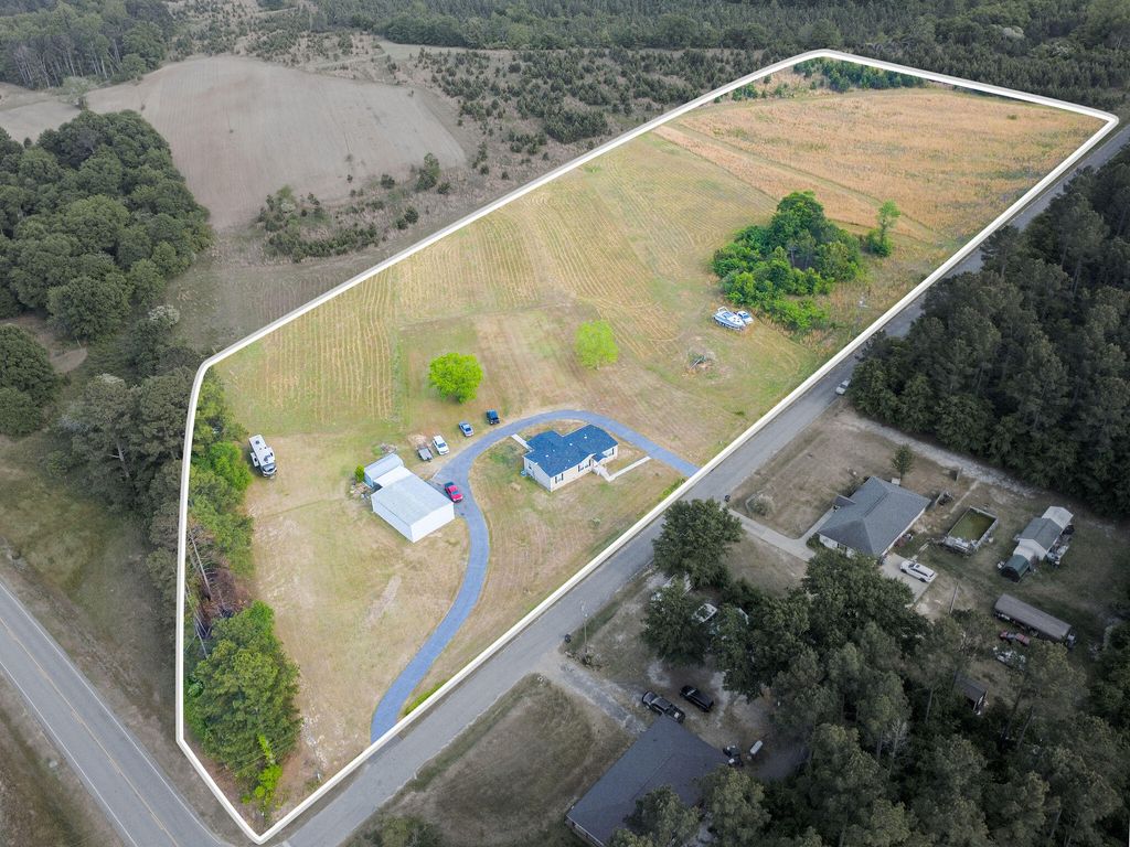 Photo of 151 Boone Street, Stapleton, GA 30823 (MLS # 555032)