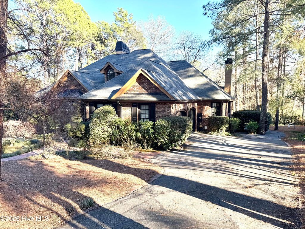 Photo of 24 Thunderbird Circle, Pinehurst, NC 28374 (MLS # 100560412)