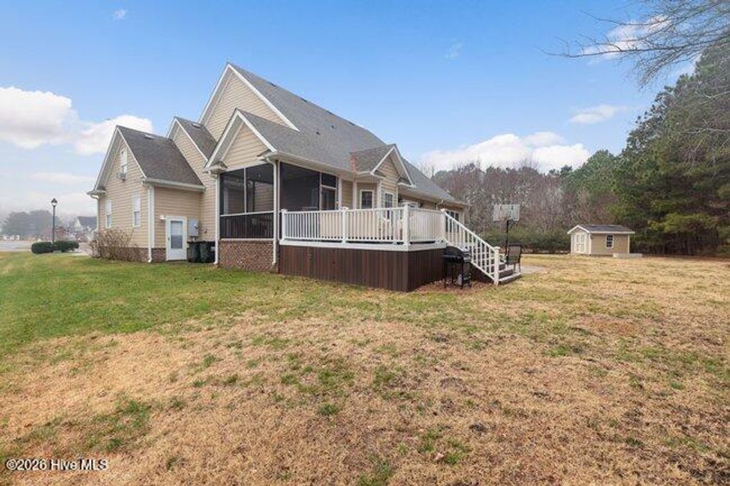 Photo of 104 Egret Cove, Moyock, NC 27958 (MLS # 100555898)