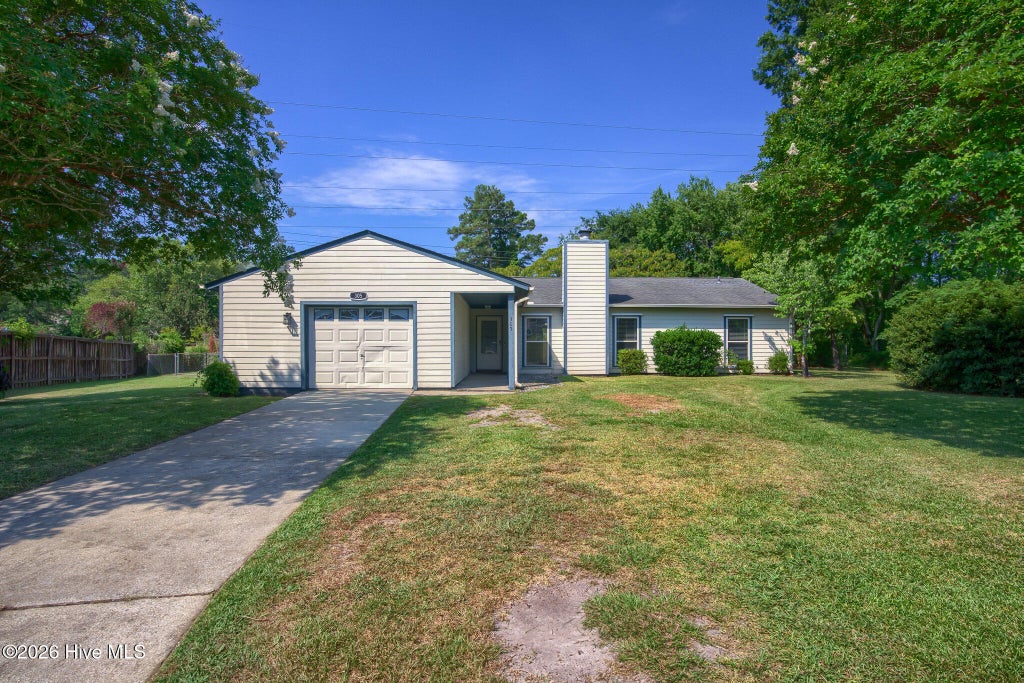 Photo of 305 W Willowood Lane, Jacksonville, NC 28546 (MLS # 100588536)