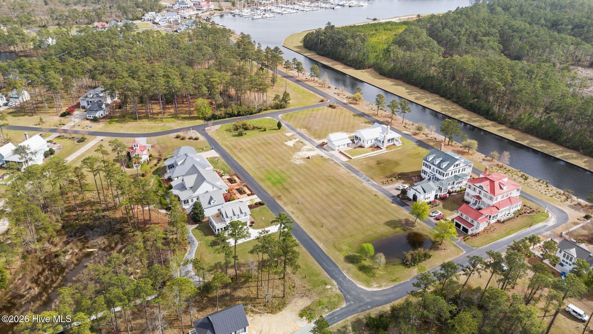 35 40 Eastcove Way
