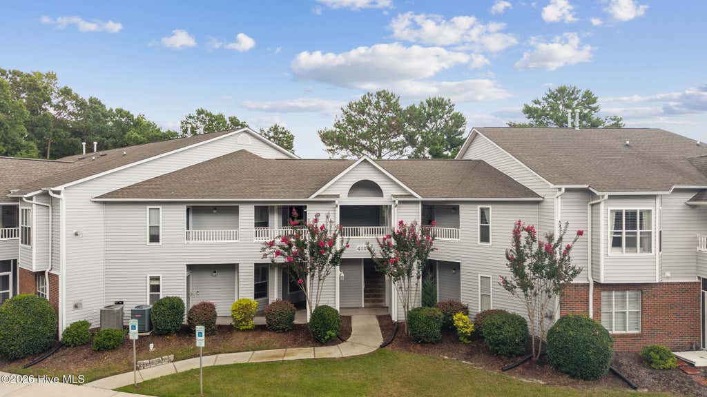 Photo of 4126 Breezewood Drive #Apt 202, Wilmington, NC 28412 (MLS # 100589304)