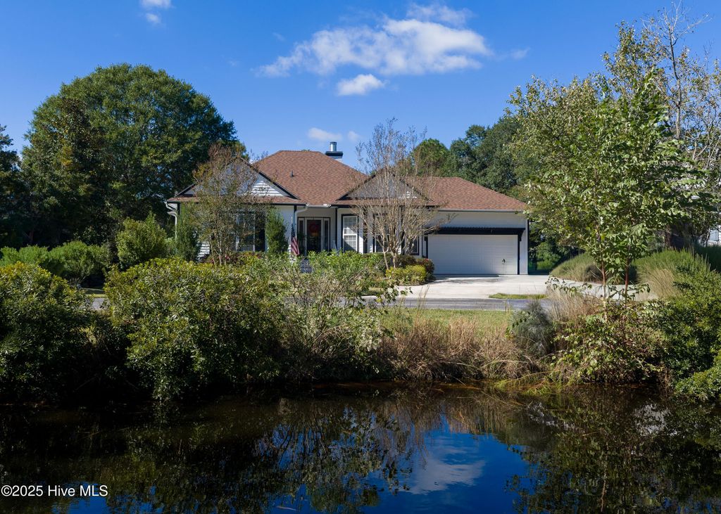 Photo of 4155 Sheffield Place, Southport, NC 28461 (MLS # 100536830)