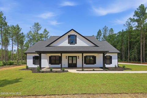 Homes For Sale - 2681 Us 1 Highway<br/> Vass, NC 28394