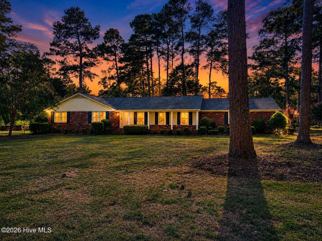 Photo of 13 Farrington Way, North Augusta, SC 29860 (MLS # 100599089)