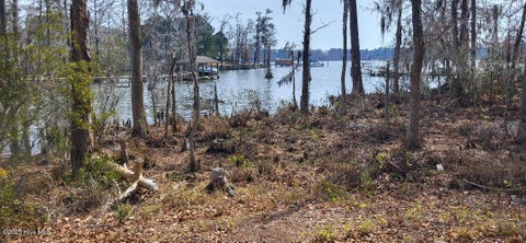 Vacant Land For Sale - 113 S South Fork Court<br/> Hertford, NC 27944