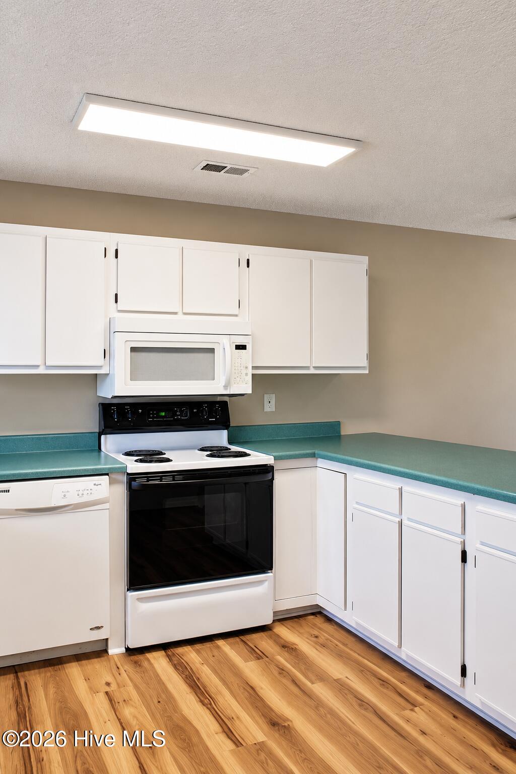 601 Peletier Loop Road F34
