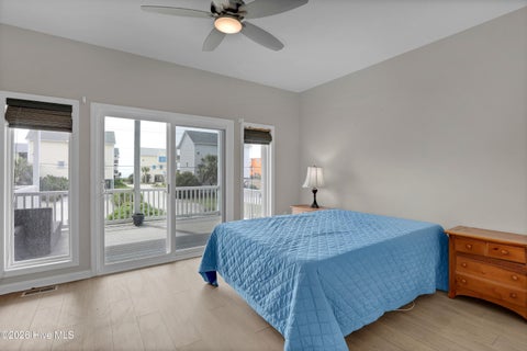 Tiny photo for 103 Sandpiper Lane, Surf City, NC 28445 (MLS # 100591478)