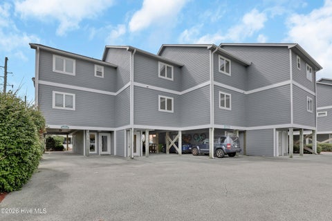 Tiny photo for 103 Sandpiper Lane, Surf City, NC 28445 (MLS # 100591478)