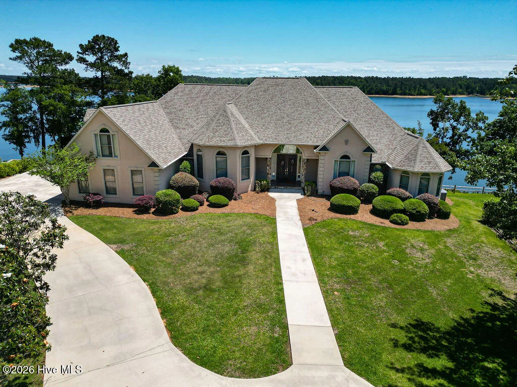 1060 Mohawk Drive