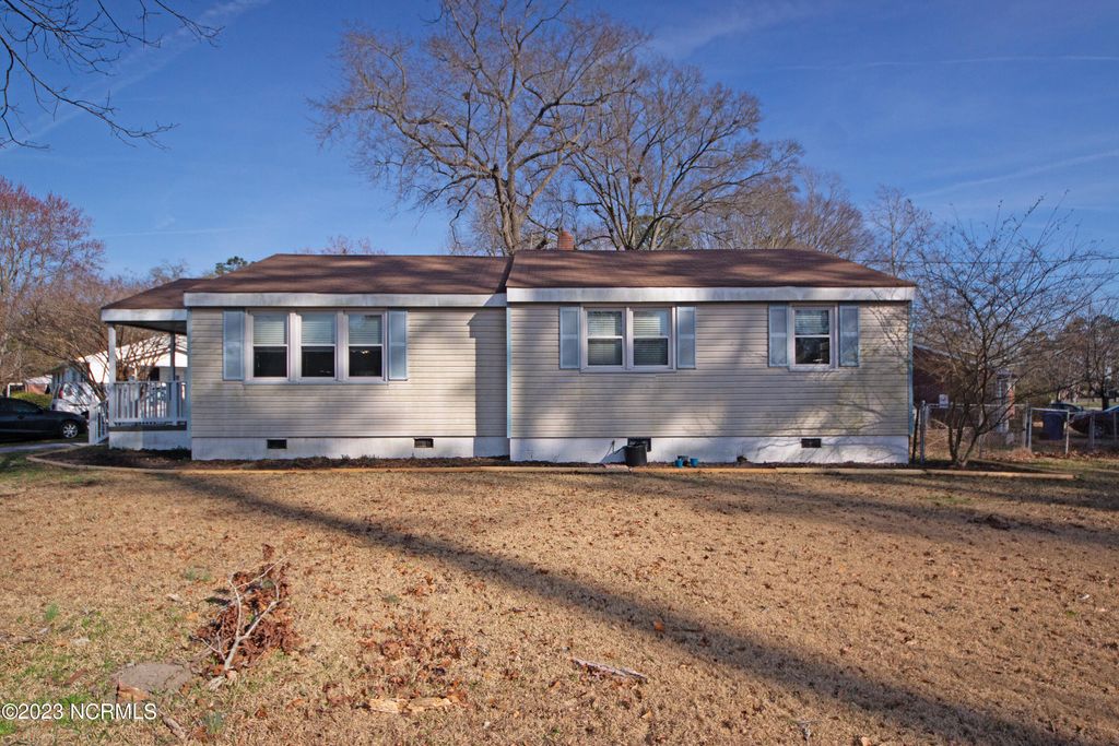Photo of 314 Woodhaven Drive, Jacksonville, NC 28540 (MLS # 100573207)