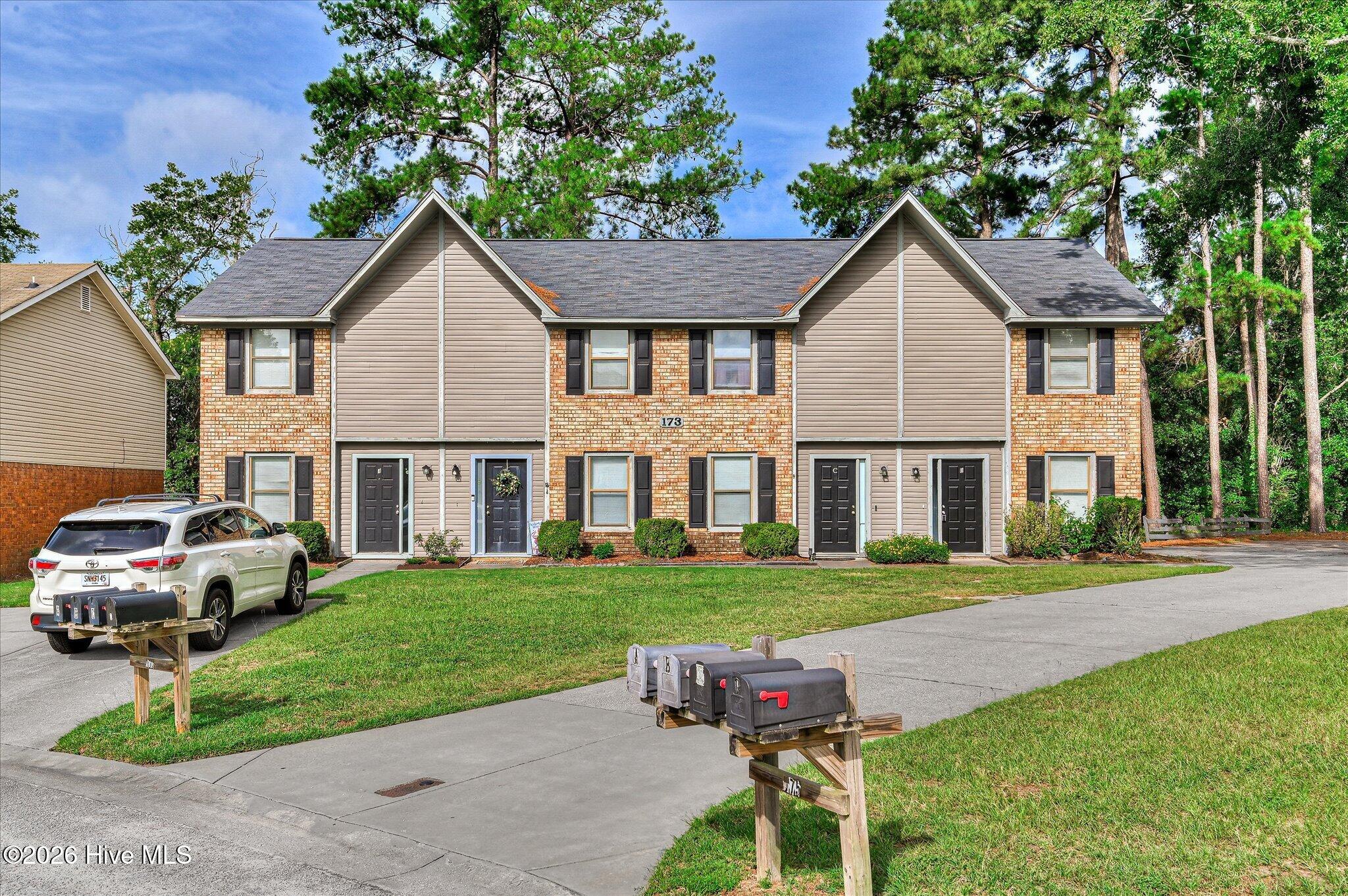 175 Petersburg Circle