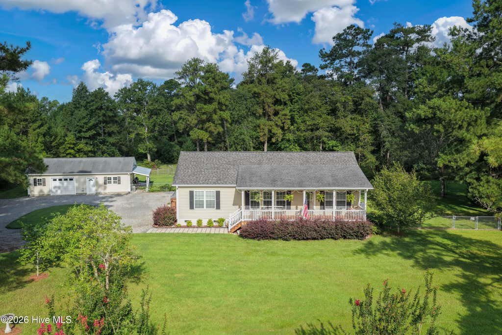 Photo of 540 Meadow Lane, Burgaw, NC 28425 (MLS # 100597305)
