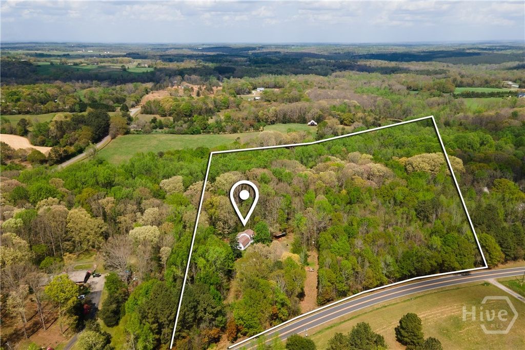 Photo of 2866 Booger Hill Road, Danielsville, GA 30633 (MLS # CL346896)