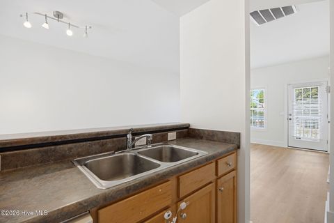 Tiny photo for 2308 Wrightsville Avenue #Apt 202, Wilmington, NC 28403 (MLS # 100578253)