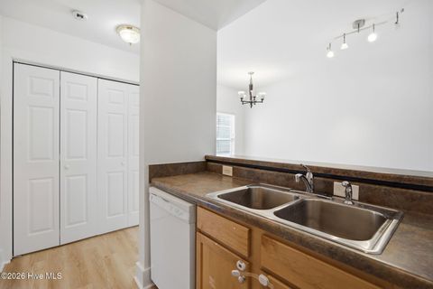 Tiny photo for 2308 Wrightsville Avenue #Apt 202, Wilmington, NC 28403 (MLS # 100578253)