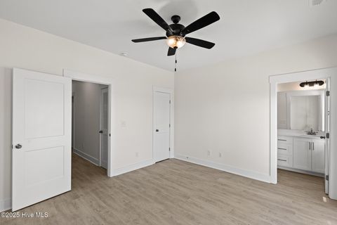 Tiny photo for 759 N Topsail Drive, Surf City, NC 28445 (MLS # 100545797)