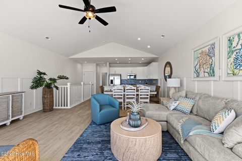 Tiny photo for 759 N Topsail Drive, Surf City, NC 28445 (MLS # 100545797)