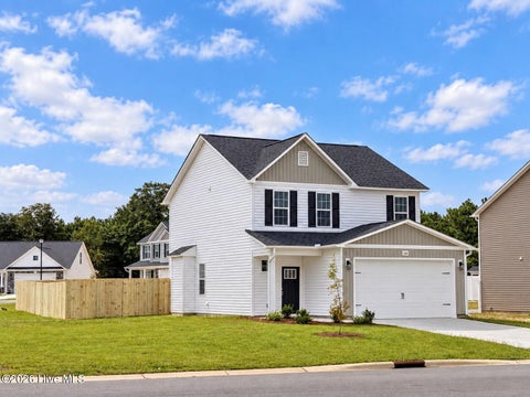 Homes For Sale - 288 Laborde Lane<br/> Hoke County, Raeford, NC 28376