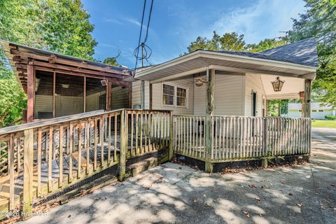 Tiny photo for 519 Oak Lane, Jacksonville, NC 28540 (MLS # 100606136)