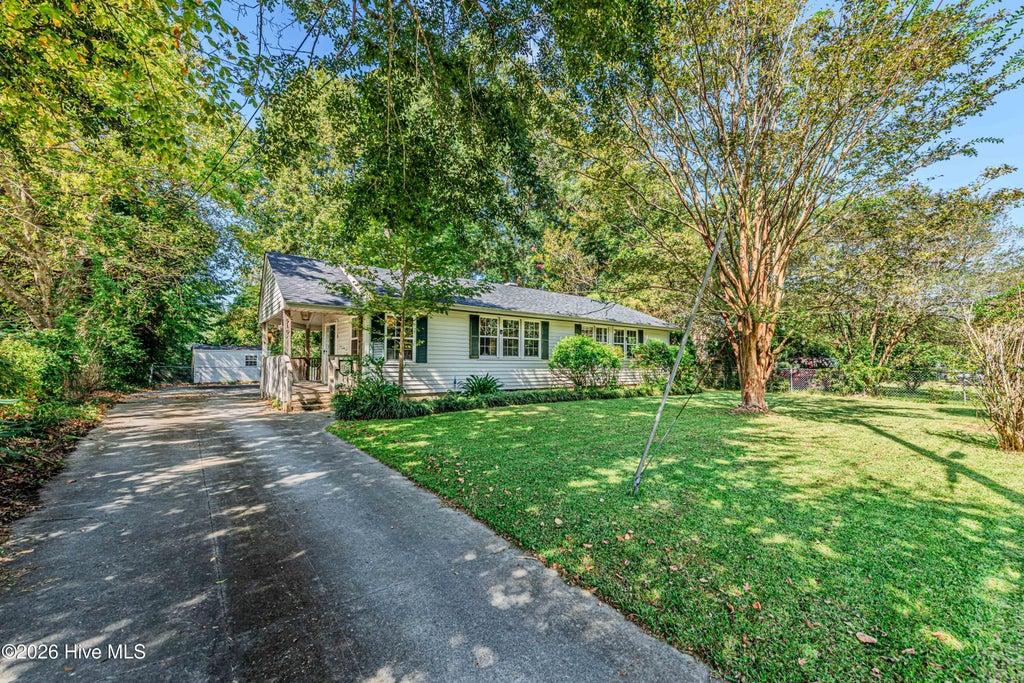 Photo of 519 Oak Lane, Jacksonville, NC 28540 (MLS # 100606136)