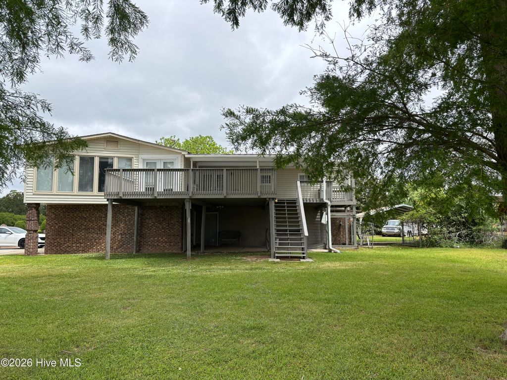 Photo of 12 Blackbird Lane, Chocowinity, NC 27817 (MLS # 100573735)