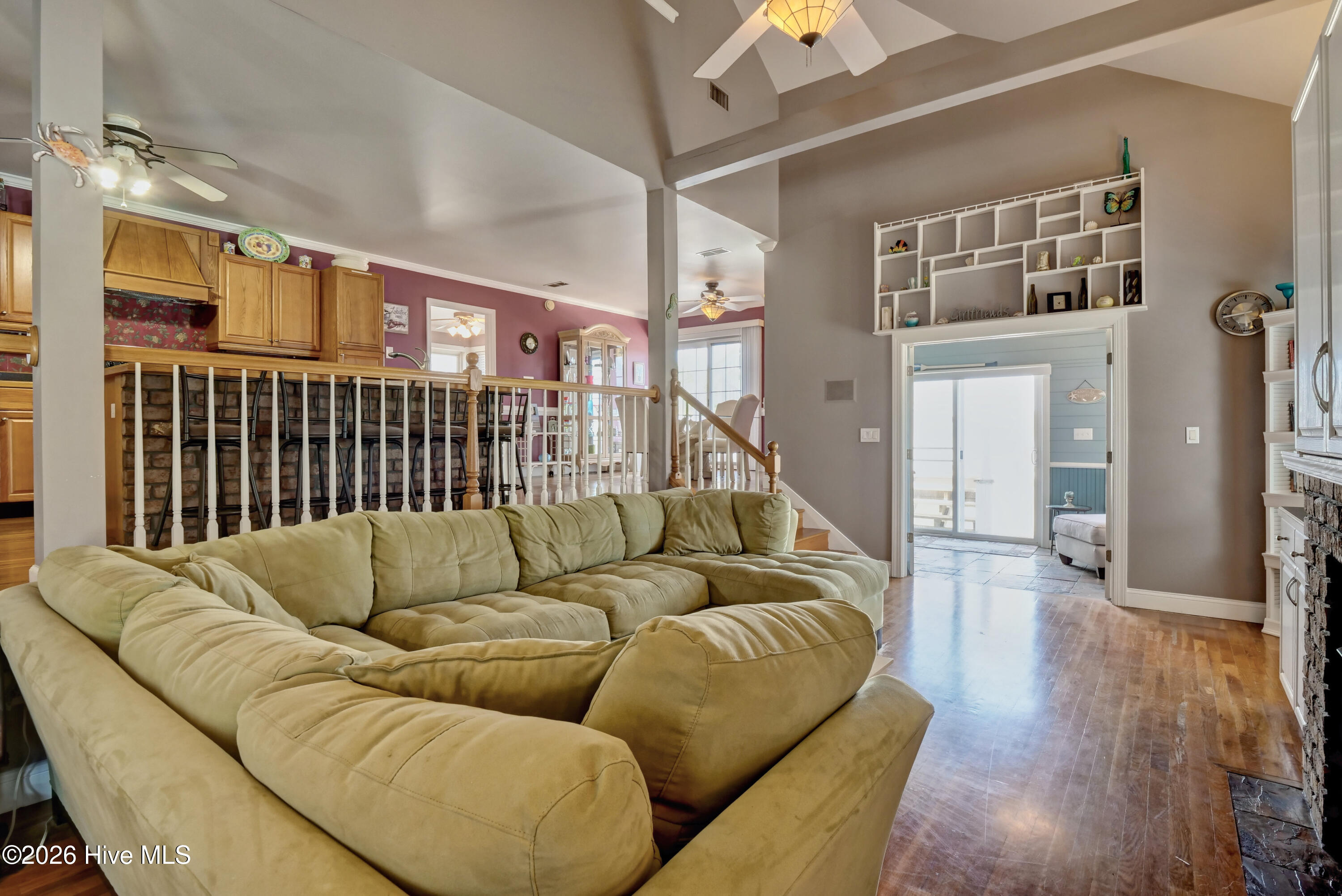 933 General Whiting Boulevard