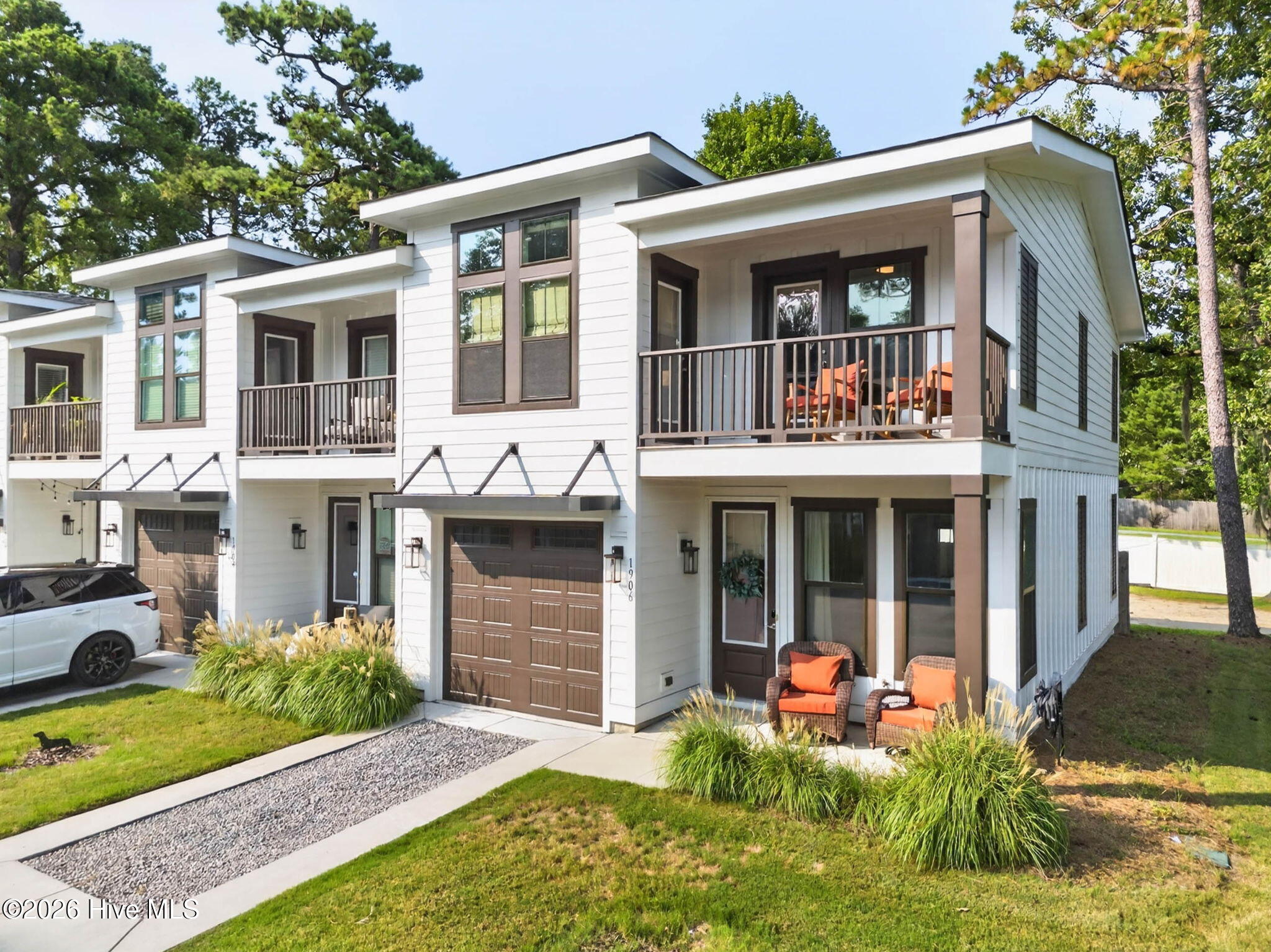 1906 Seacottage Way 8
