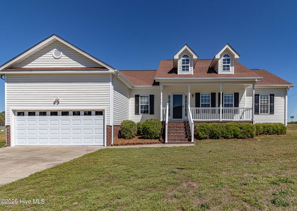 Photo of 100 Autumn Ridge Drive, Pikeville, NC 27863 (MLS # 100564347)