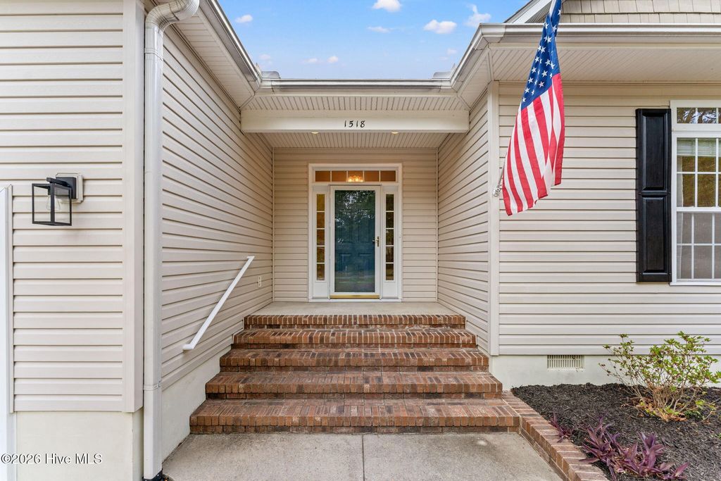 Photo of 1518 Moorings Circle SW, Ocean Isle Beach, NC 28469 (MLS # 100572671)