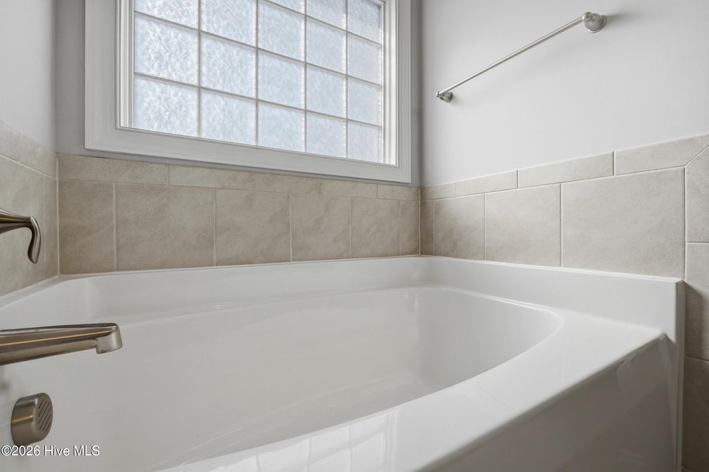 Photo of 205 Messenger Court, Jacksonville, NC 28546 (MLS # 100567654)