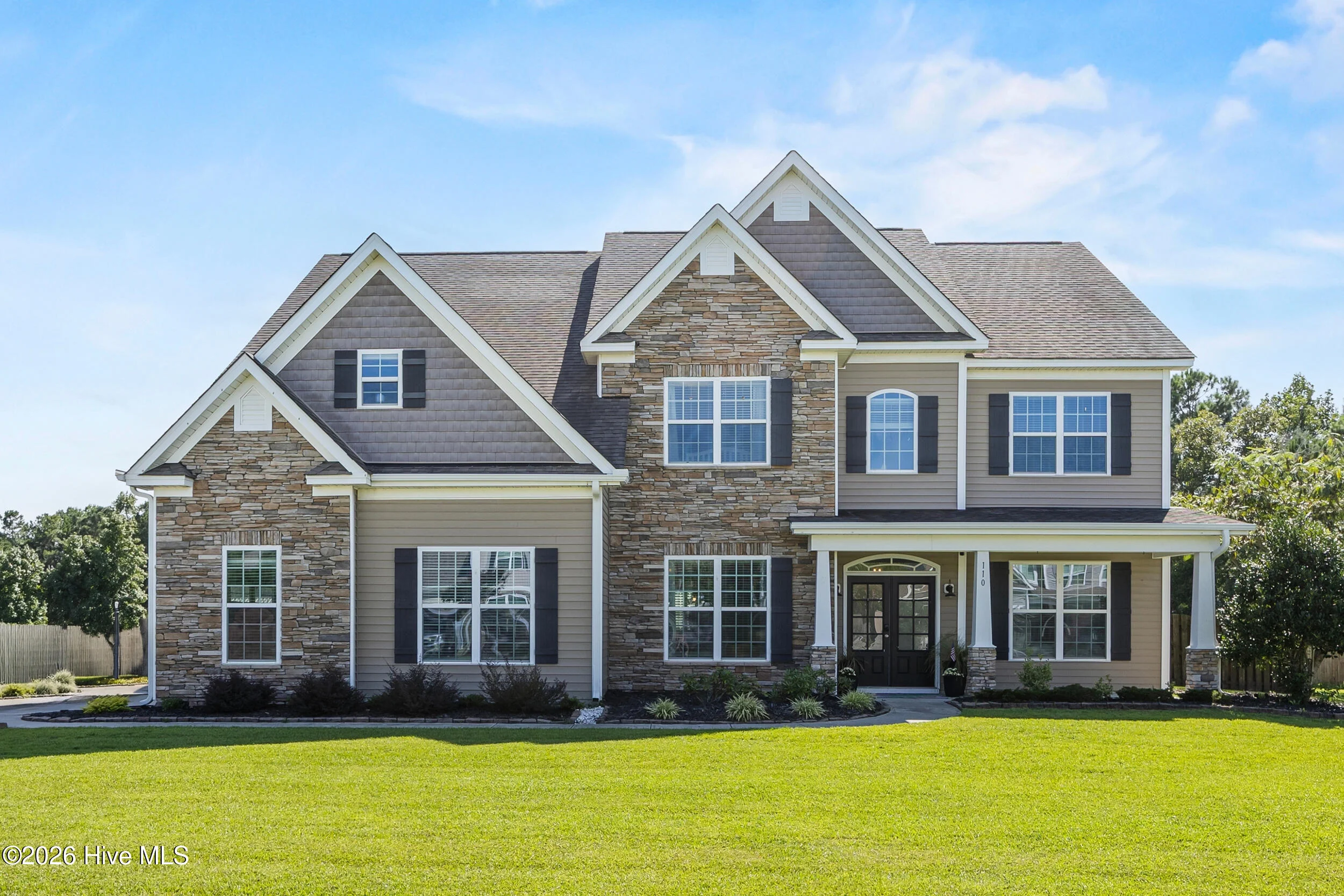 110 E Conolly Court