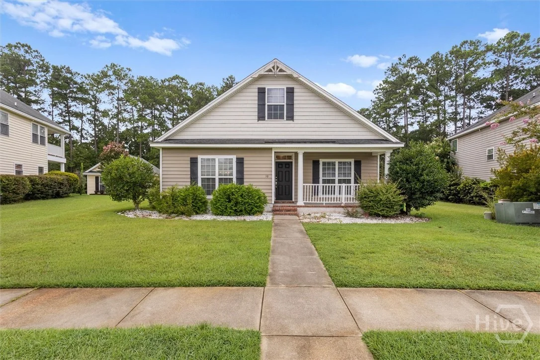 10 Arbors Circle