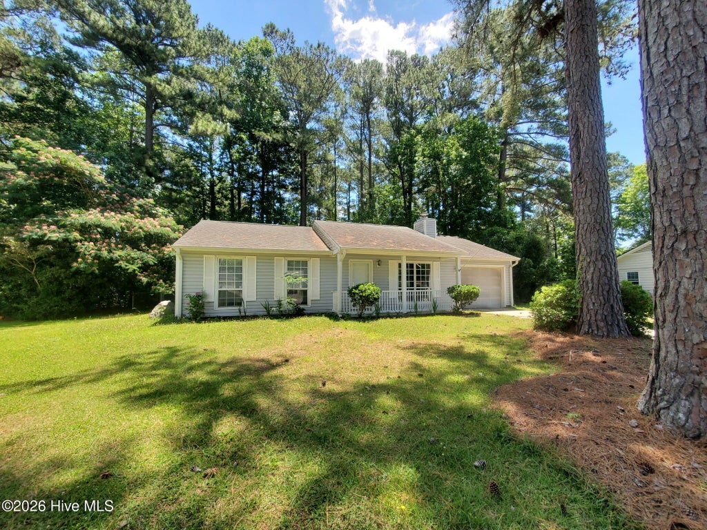 Photo of 204 Rockledge Court, Jacksonville, NC 28546 (MLS # 100579421)