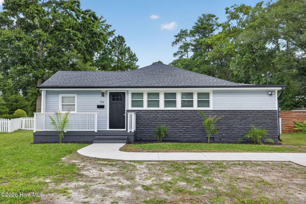 Photo of 712 Rosemont Avenue, Wilmington, NC 28403 (MLS # 100599647)