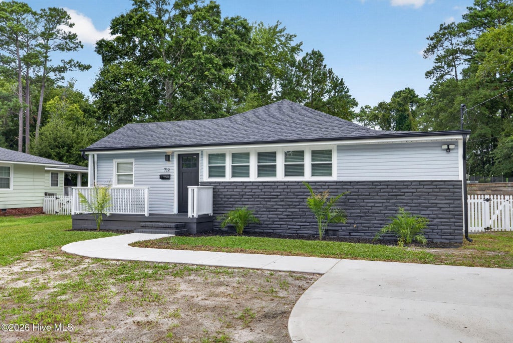 Photo of 712 Rosemont Avenue, Wilmington, NC 28403 (MLS # 100599647)