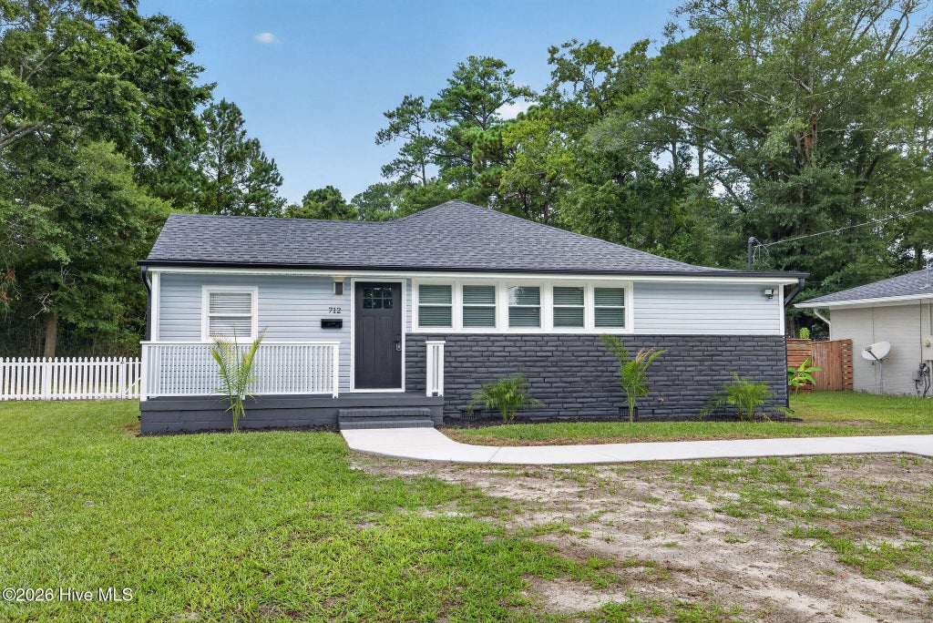 Photo of 712 Rosemont Avenue, Wilmington, NC 28403 (MLS # 100599647)
