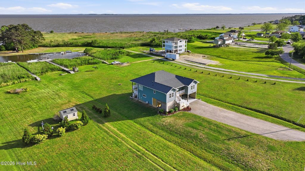Photo of 105 Knotts Landing Lane, Knotts Island, NC 27950 (MLS # 100574287)
