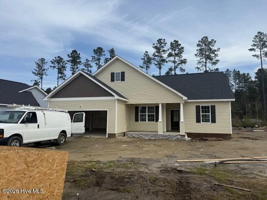 Photo of 827 Hidden Bridge Drive, Jacksonville, NC 28546 (MLS # 100562496)