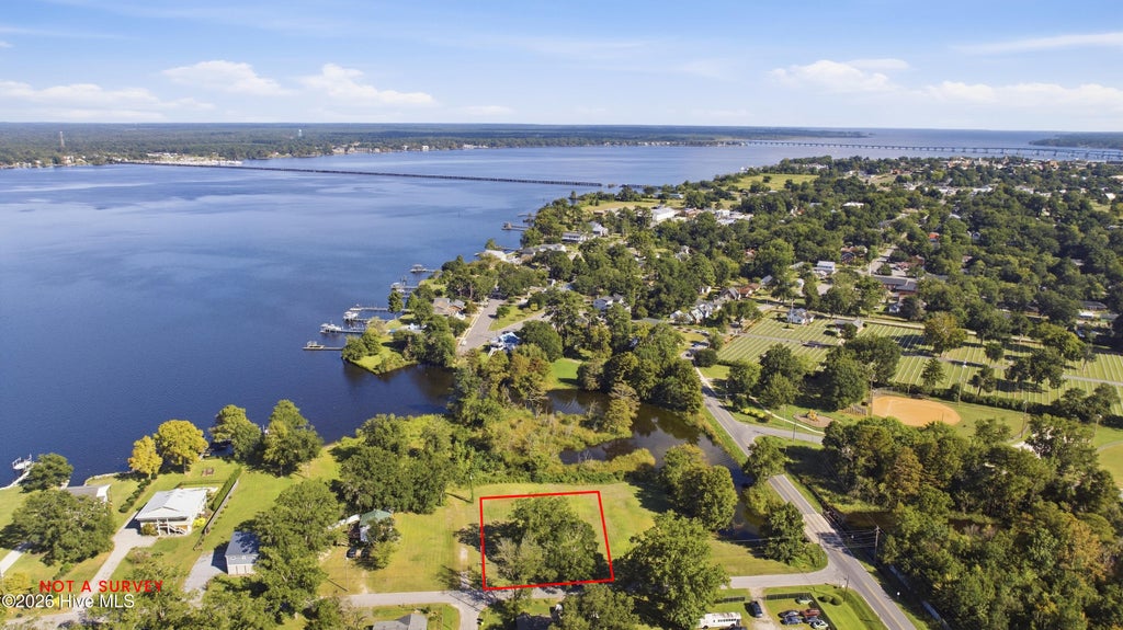 Photo of 109 Beech Street, New Bern, NC 28560 (MLS # 100604250)