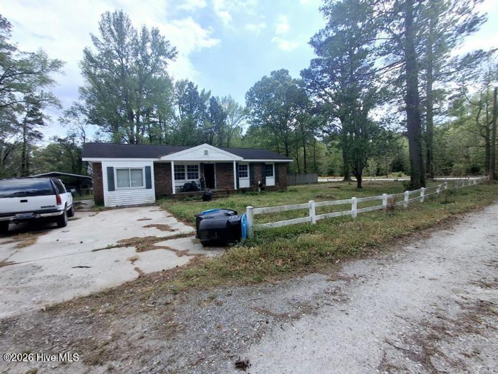 Photo of 2410 Coggins Lane, Ayden, NC 28513 (MLS # 100567492)