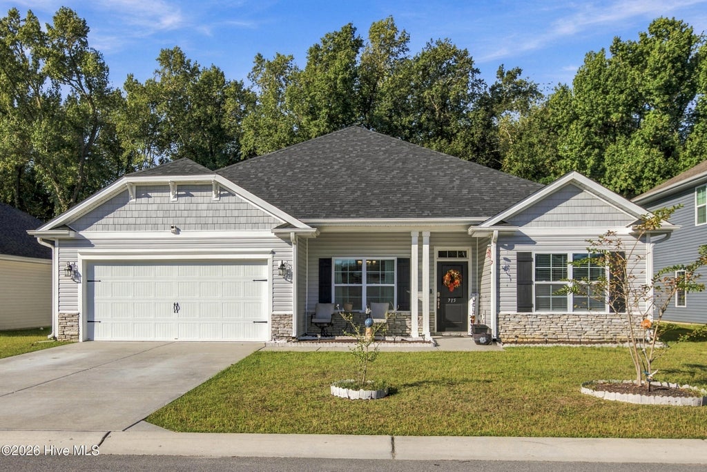 Photo of 715 Greenwich Place, Richlands, NC 28574 (MLS # 100607519)