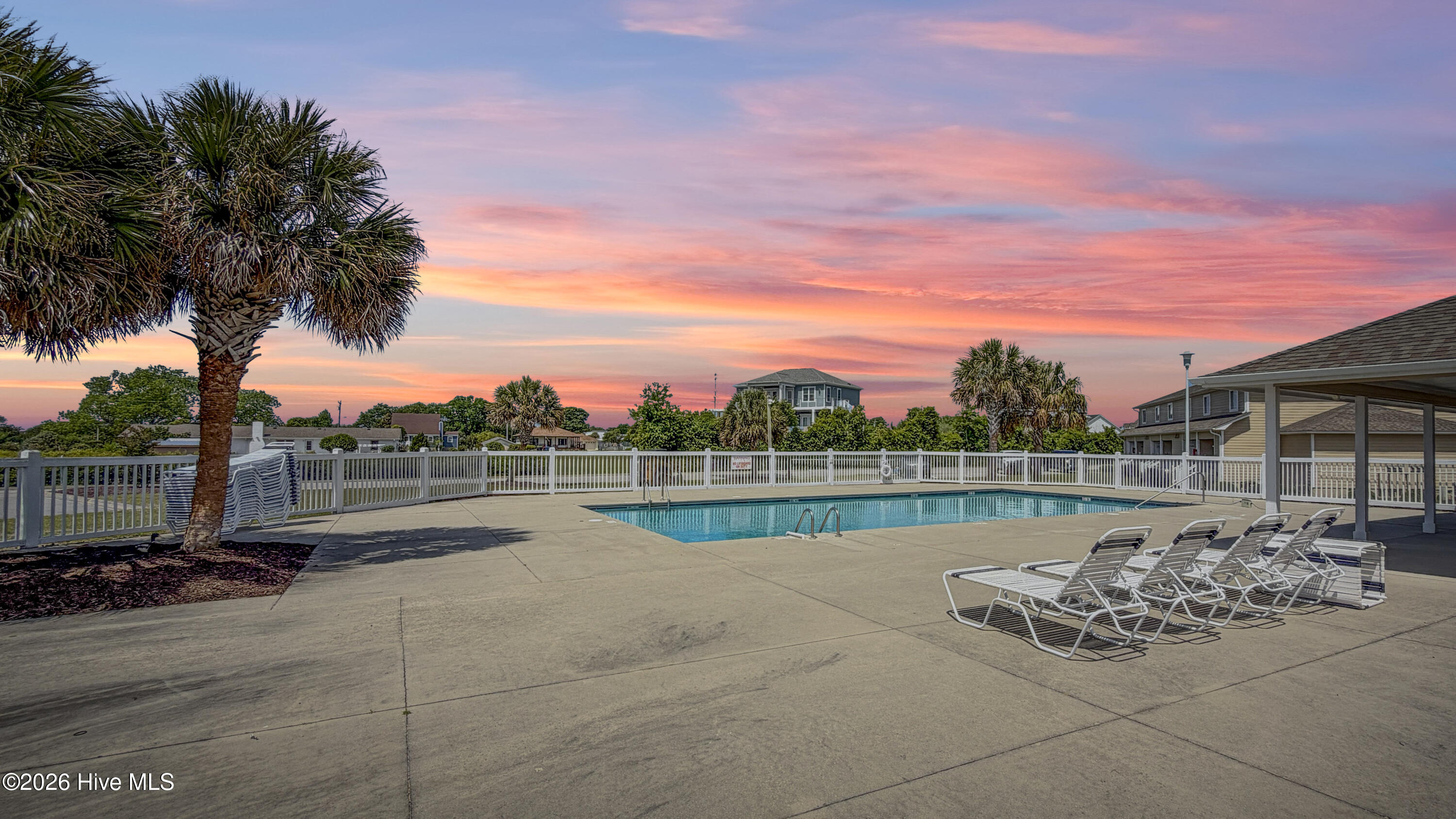 650 Cedar Point Boulevard F2