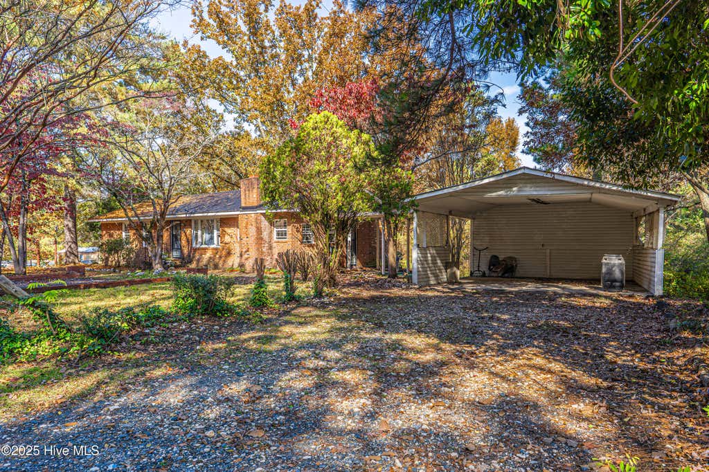Photo of 806 Currie Street, Carthage, NC 28327 (MLS # 100598848)
